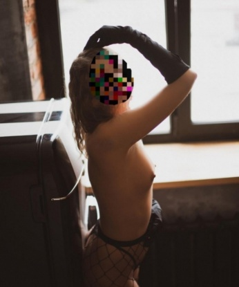 Проститутка Таиська